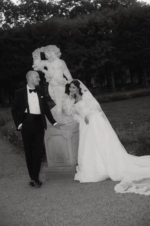 Editorial destination wedding photography with refined and timeless style